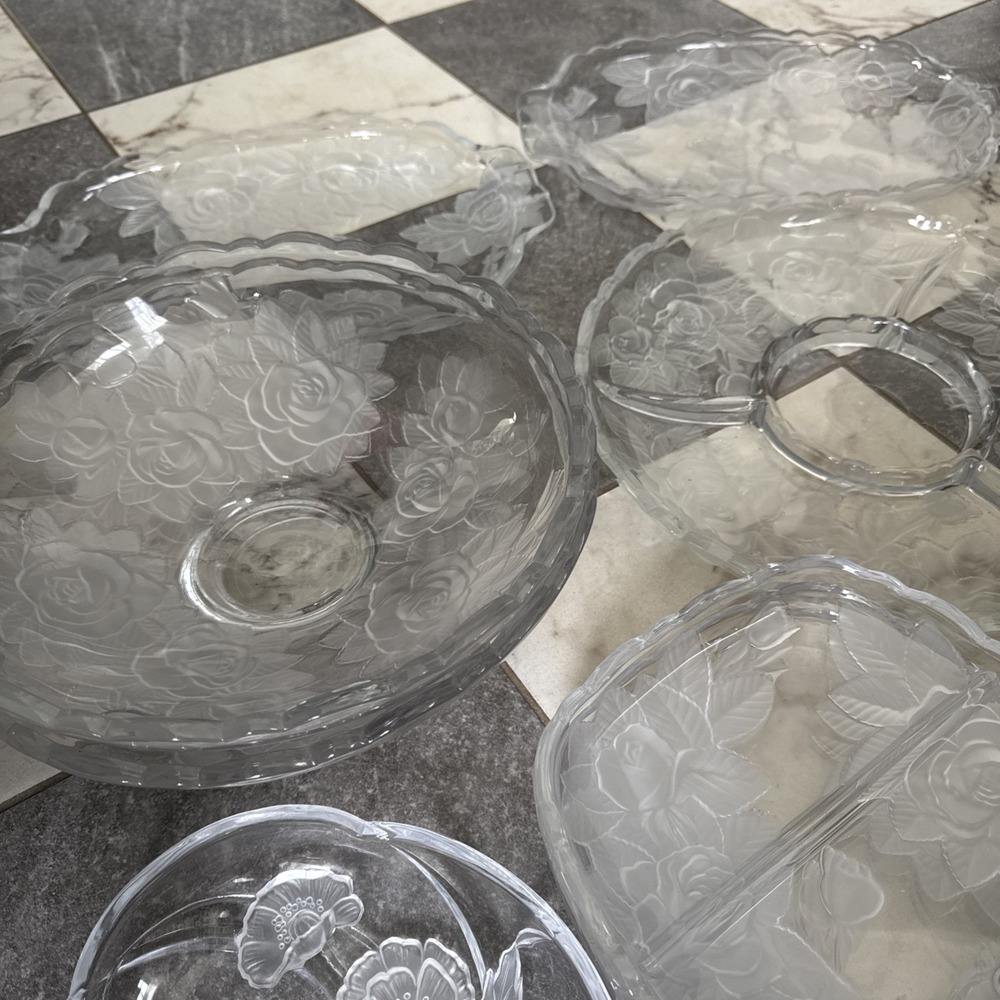 STUDIO NOVA Winter Rose Frosted Glass 9 Piece Serving Lot - 1990s.
